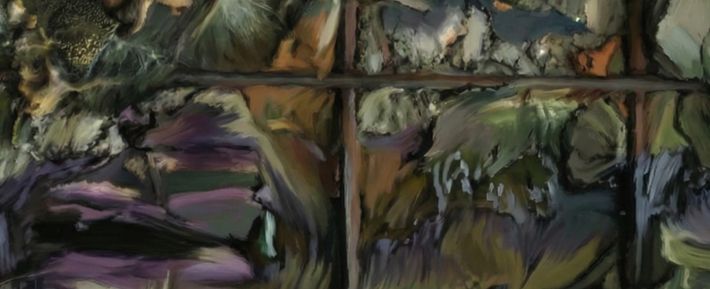 יצירת אמנות מופשטת המשלבת מבנה של סורג מתכתי, שברי זכוכית, טחב ירוק ומרקמים צבעוניים המזכירים ריקבון אורגני.